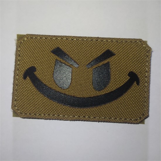 Шеврон на липучке LaserCut Смайл 5x8 койот SHV-LC-8(5) - фото 18140